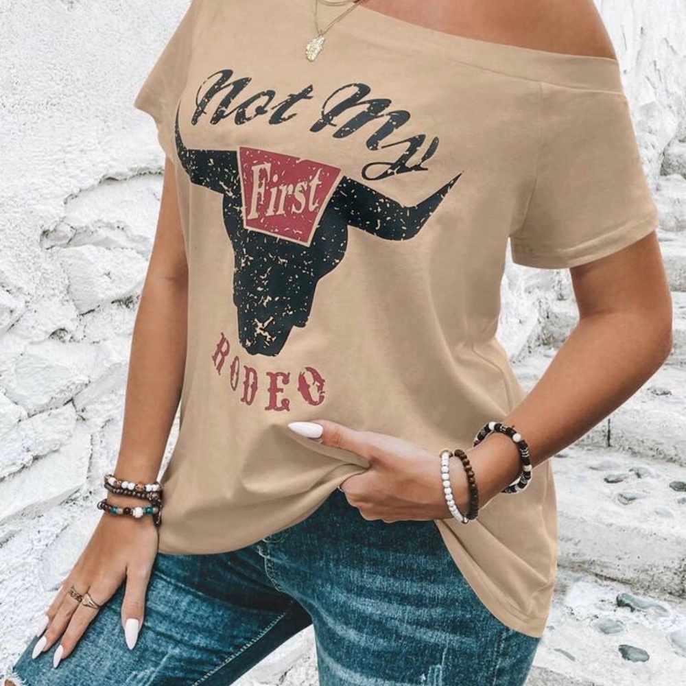 Beige Graphic Off-Shoulder T-Shirt